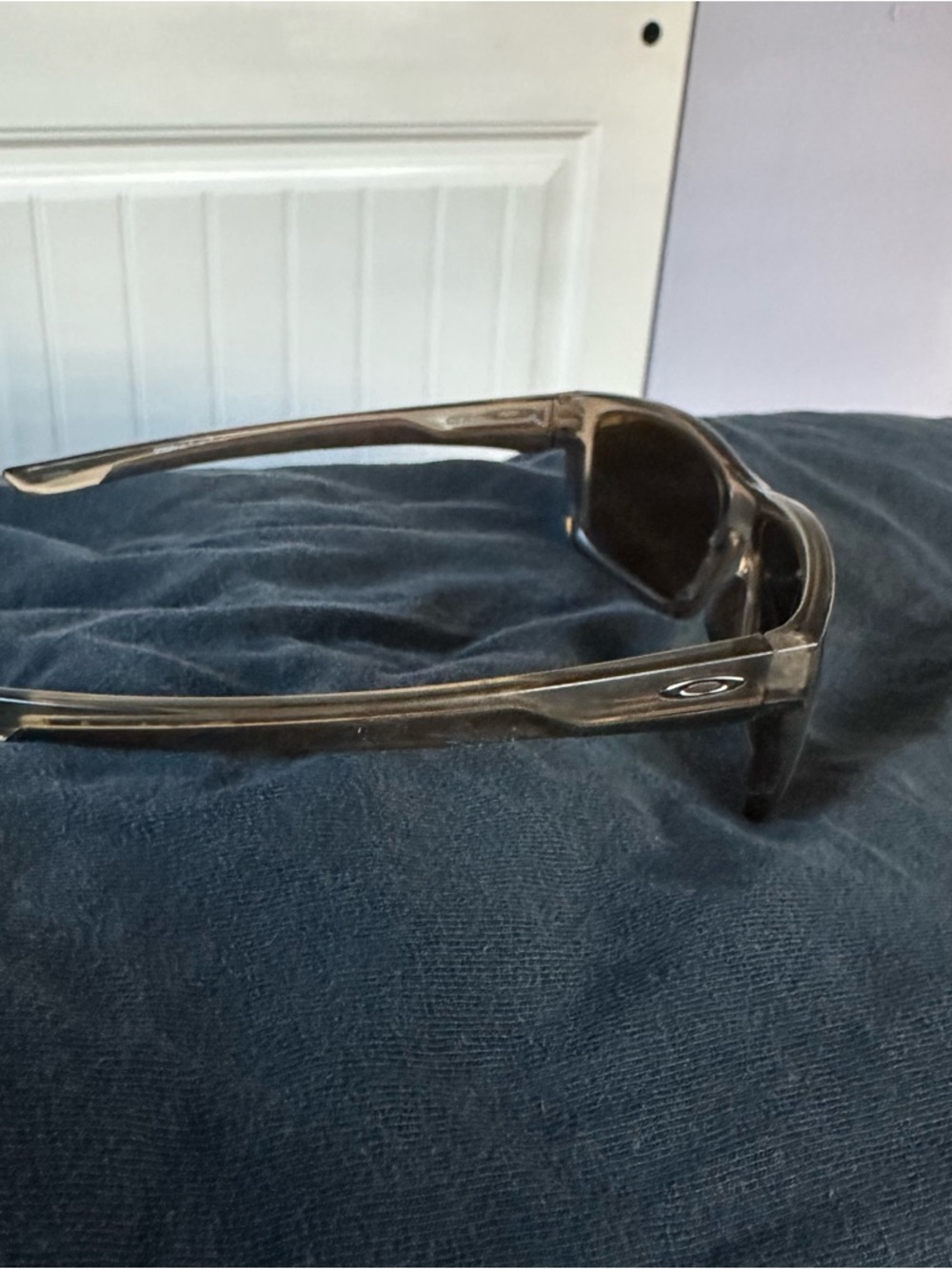 Oakley Mainlink Sunglasses Matte Sepia/Tungsten Iridium Polarized - Picture 4 of 9